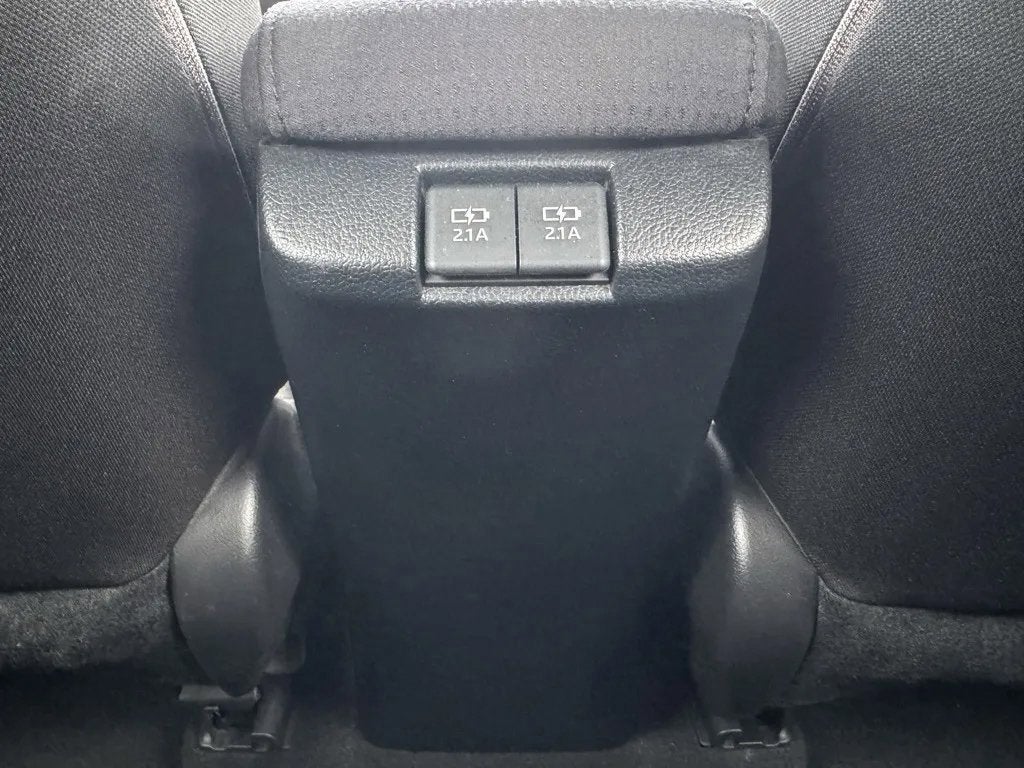 2021 Toyota Prius L Eco