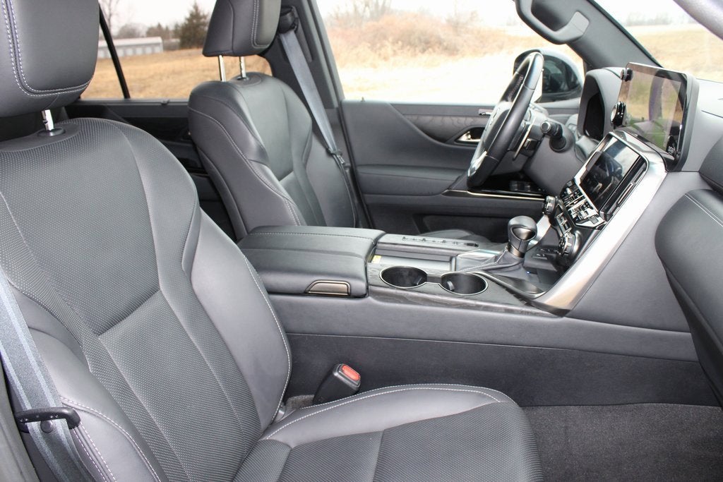 2023 Lexus LX LX 600 Luxury