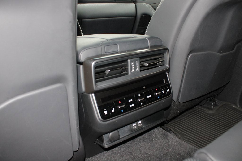 2023 Lexus LX LX 600 Luxury