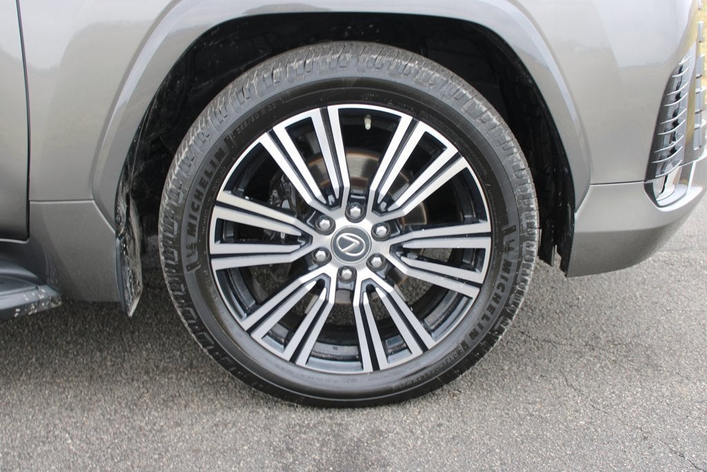 2023 Lexus LX LX 600 Luxury